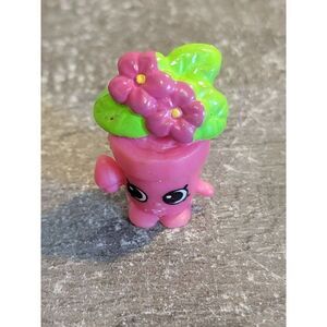 Mini moose Shopkins flower plant pot toy figure